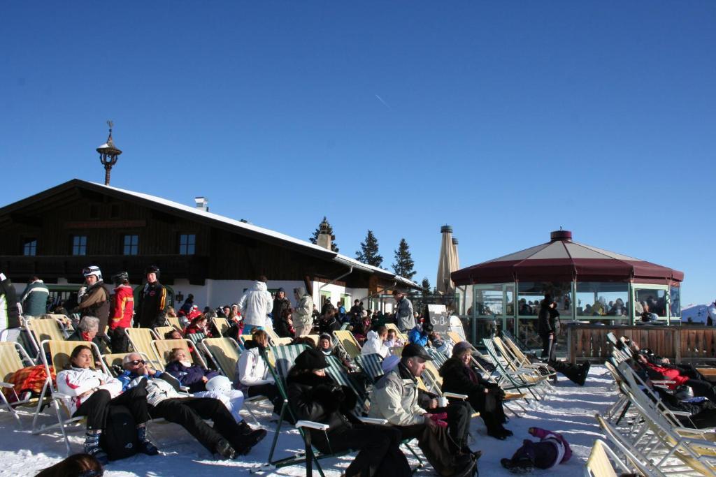 Ehrenbachhohe On Top Of The Mountain Kitzbuhel Luaran gambar