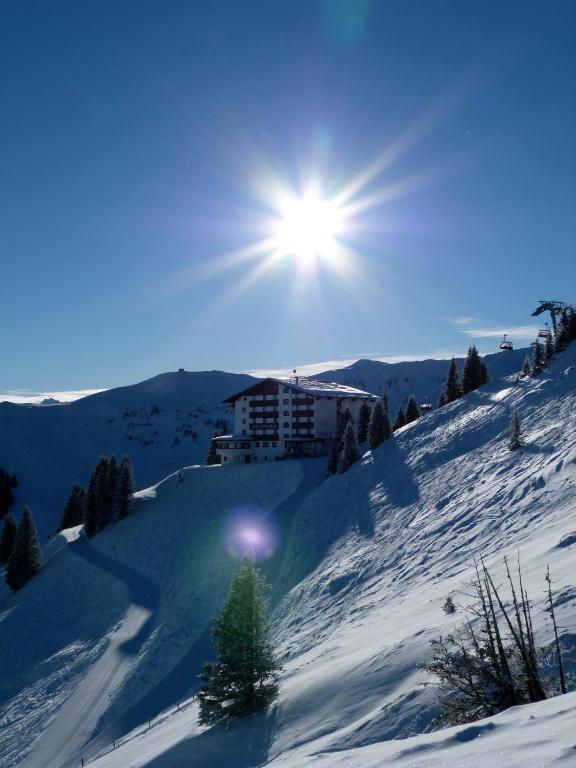 Ehrenbachhohe On Top Of The Mountain Kitzbuhel Luaran gambar