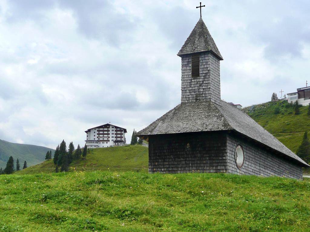 Ehrenbachhohe On Top Of The Mountain Kitzbuhel Luaran gambar