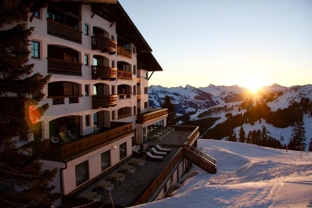Ehrenbachhohe On Top Of The Mountain Kitzbuhel Luaran gambar